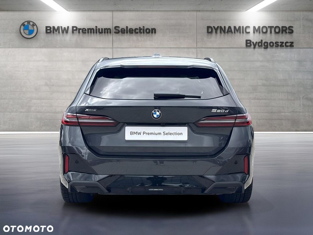 BMW Seria 5 520d xDrive mHEV M Sport - 6