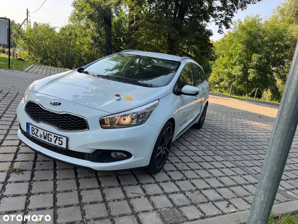 Kia Ceed - 6