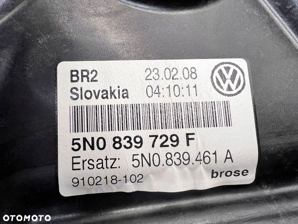 MECHANIZM PODNOSZENIA SZYBY LEWY TYŁ VW TIGUAN 5N0839729F - 2