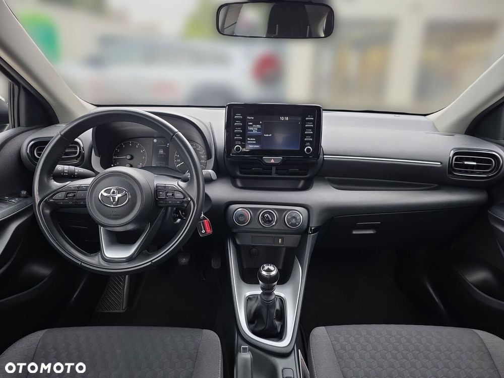 Toyota Yaris 1.5 Comfort - 12