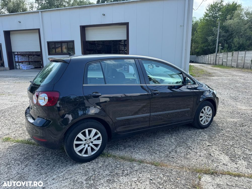 Volkswagen Golf Plus 1.6 TDI DPF BlueMotion Technology Comfortline - 3