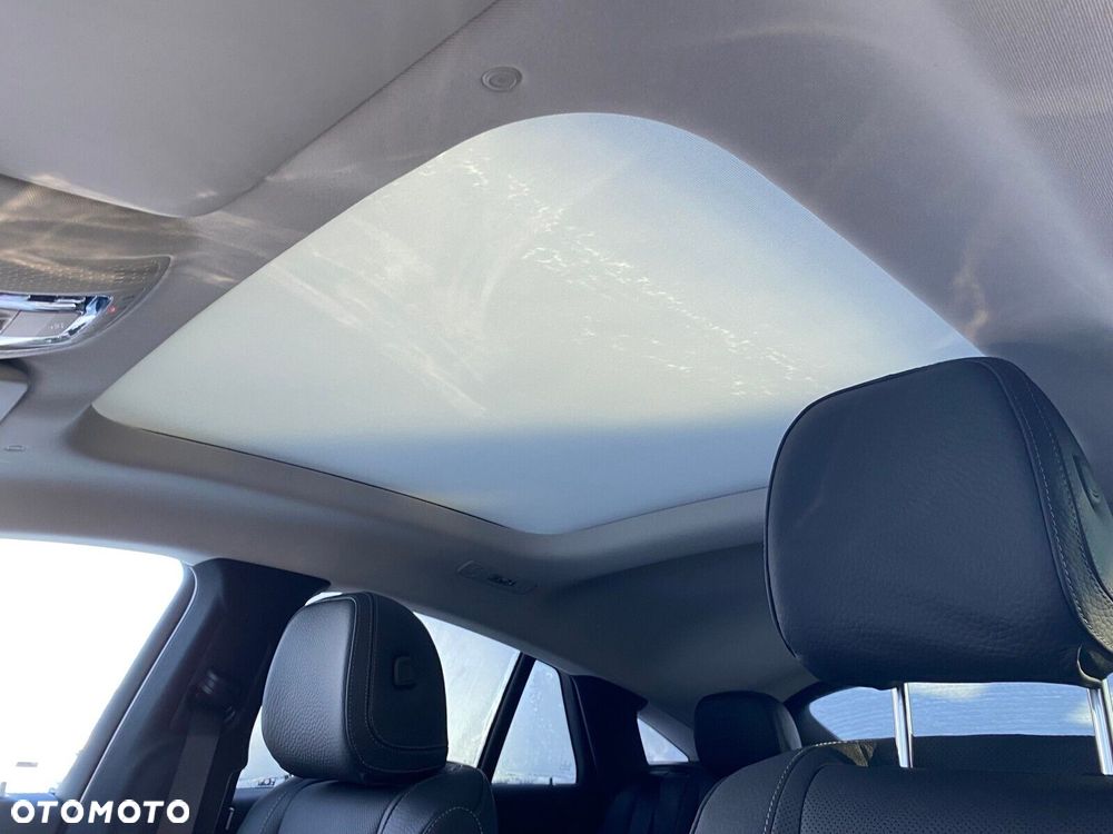 Mercedes-Benz GLE - 10