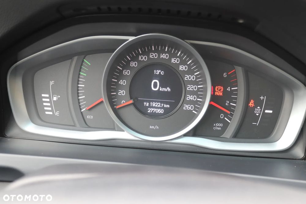 Volvo V60 D2 Base - 5