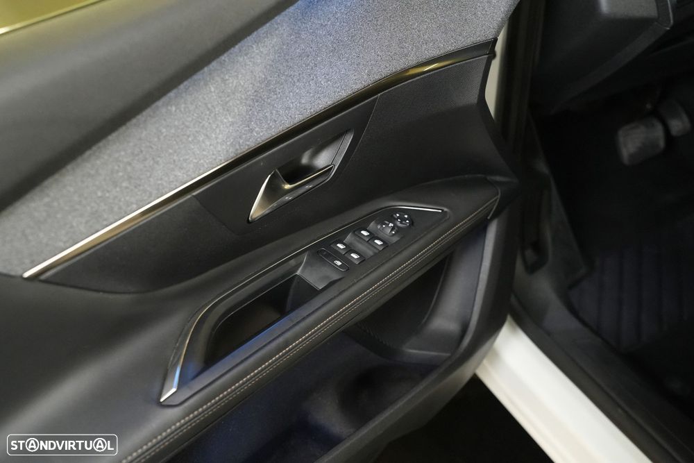 Peugeot 5008 1.5 BlueHDi GT Line EAT8 - 31