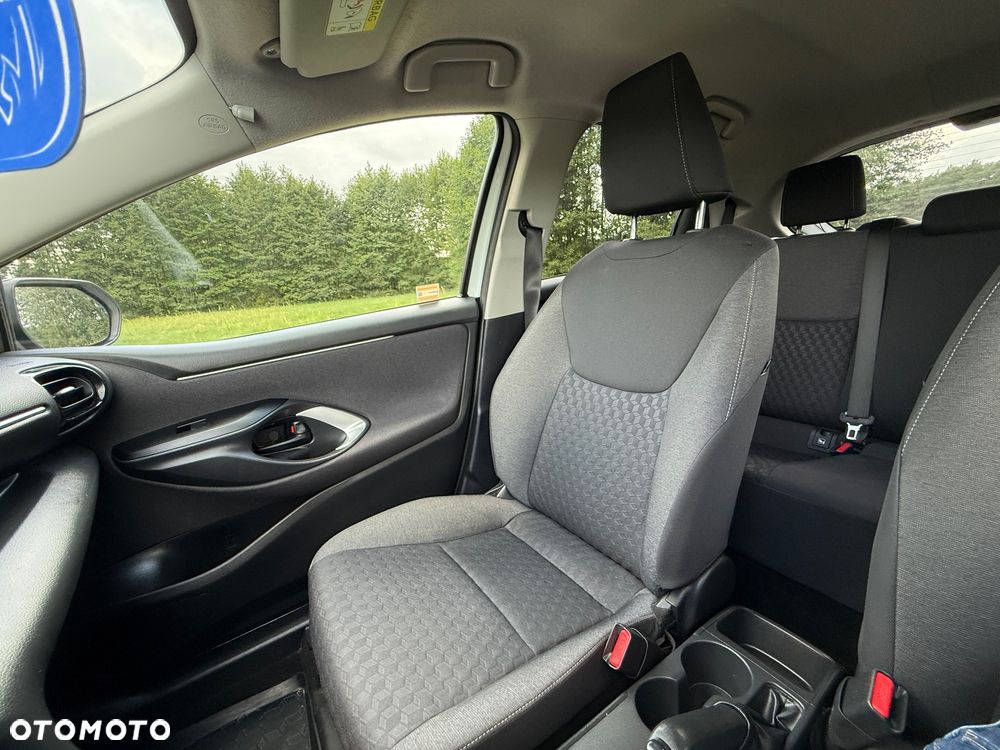 Toyota Yaris - 12