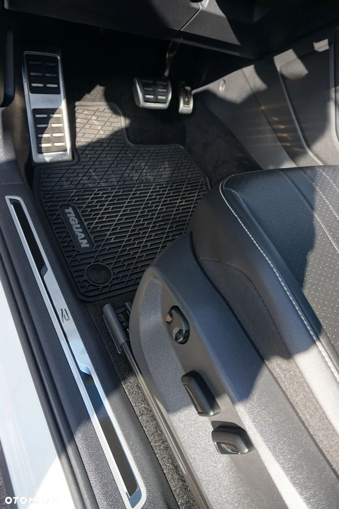 Volkswagen Tiguan 2,0 TSI OPF 4Motion DSG Elegance - 19