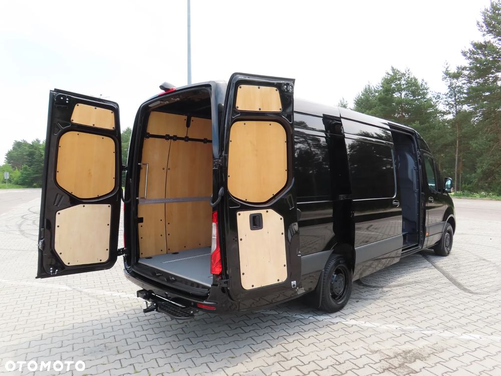 Mercedes-Benz Sprinter 319 CDI 190 KM Ekstra Długi Wysoki Dach LONG MAXI + 4800 mm Furgon Blaszak Rozstaw Osi 4325 mm Ładowność 881 Kg HAK 2800 Kg Stan Jak Nowy GOTOWY I DOSTEPNY POLECAM - 21