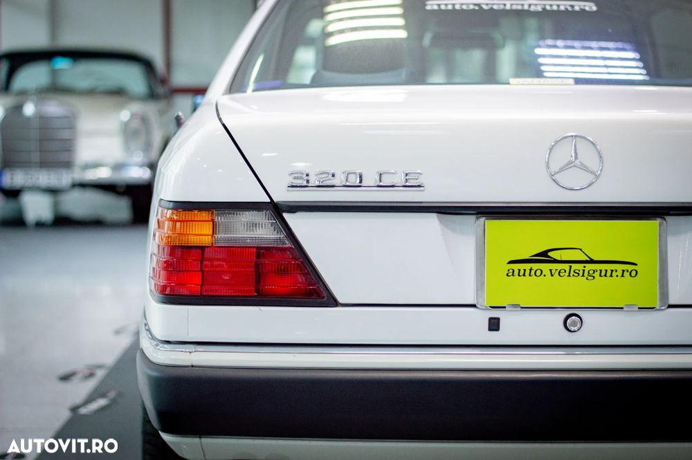Mercedes-Benz W124 - 16