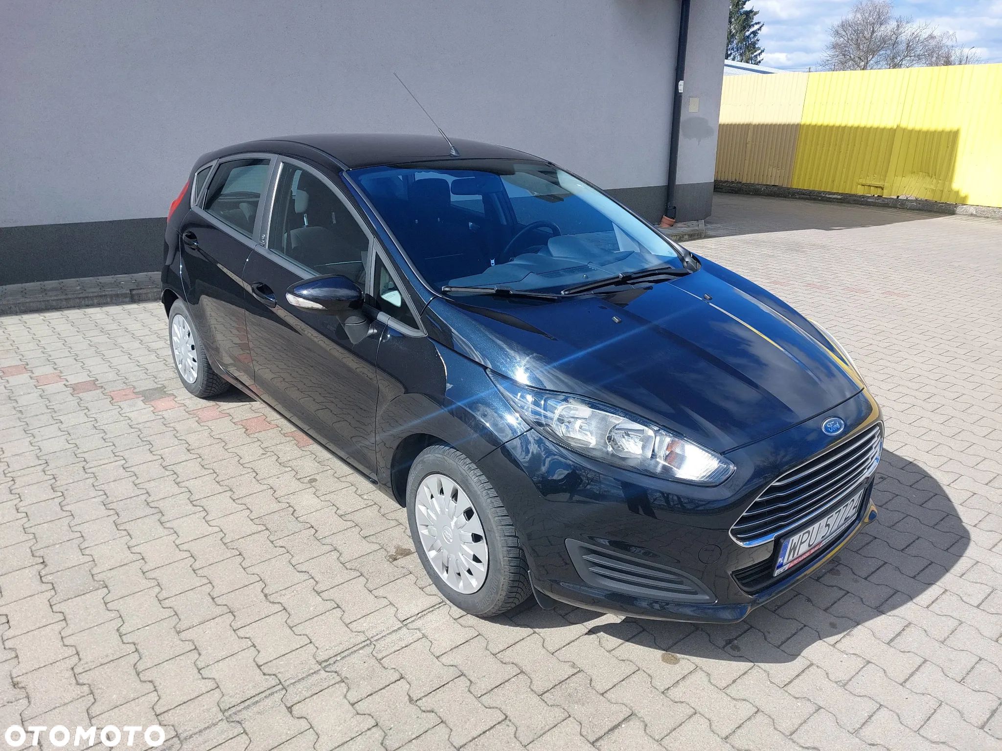 Ford Fiesta 1.6 TDCI Champions Edition - 1