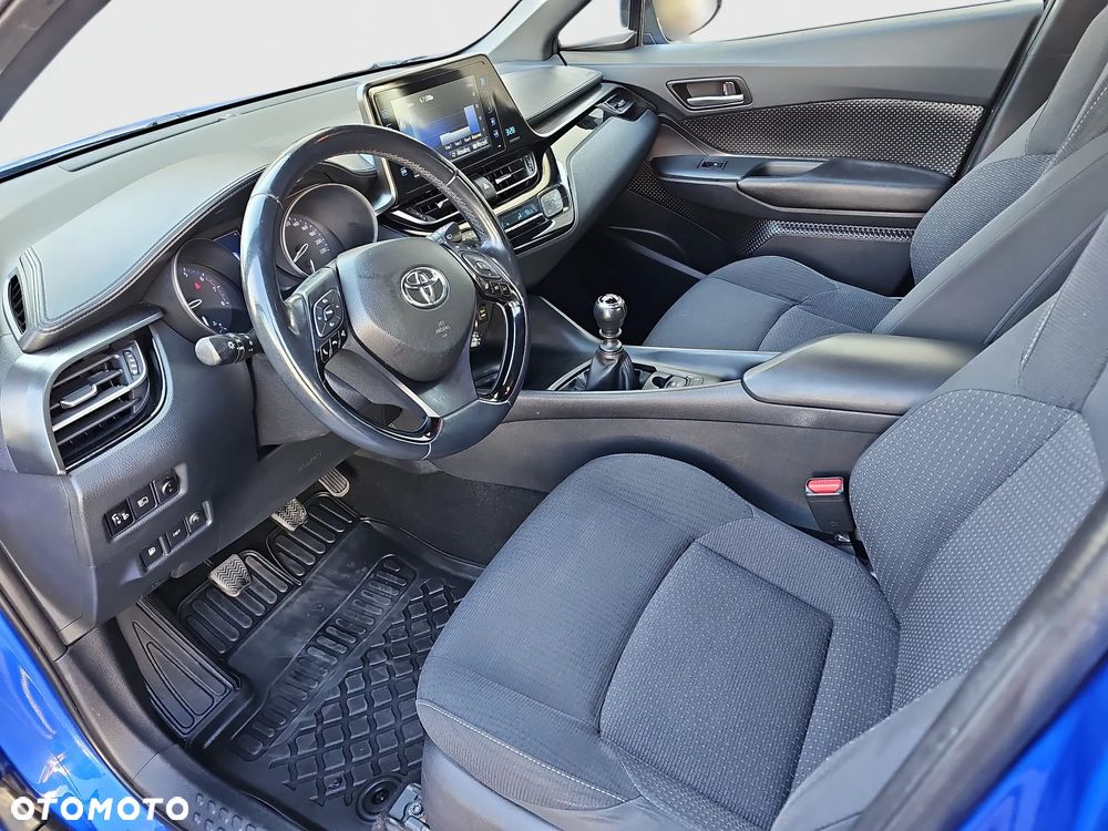 Toyota C-HR 1.2 T Prestige - 10