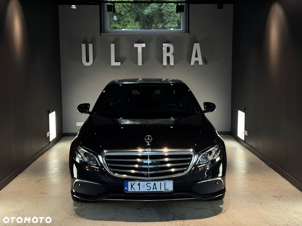 Mercedes-Benz Klasa E 400 4-Matic 9G-TRONIC - 1