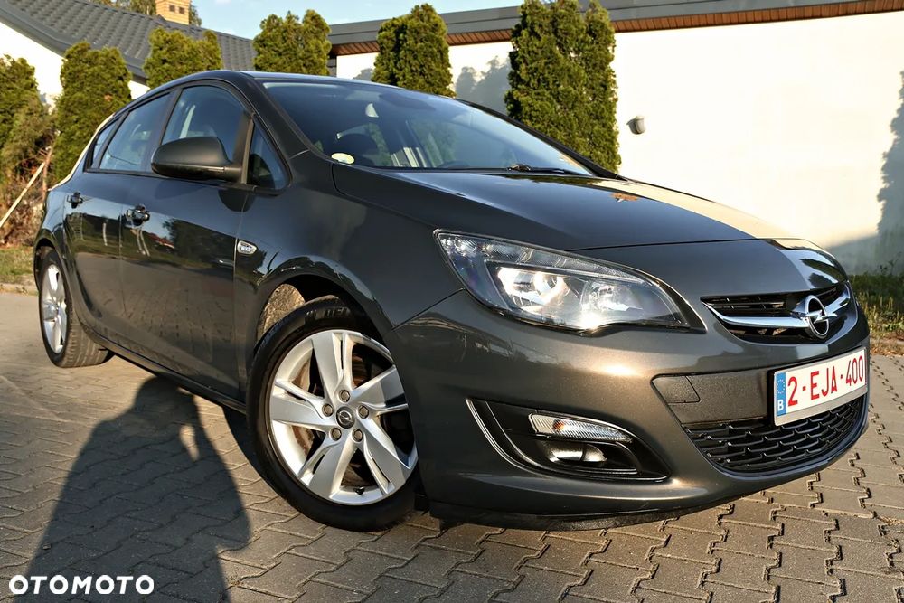 Opel Astra 1.7 CDTI DPF Cosmo - 18