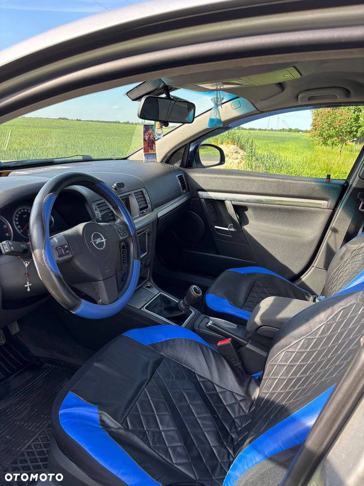 Opel Vectra 1.9 CDTI Cosmo - 8