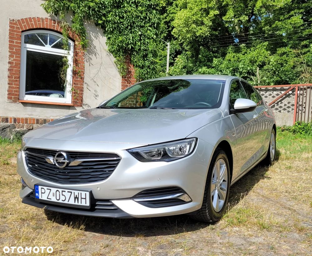 Opel Insignia 1.5 T Enjoy S&S - 1