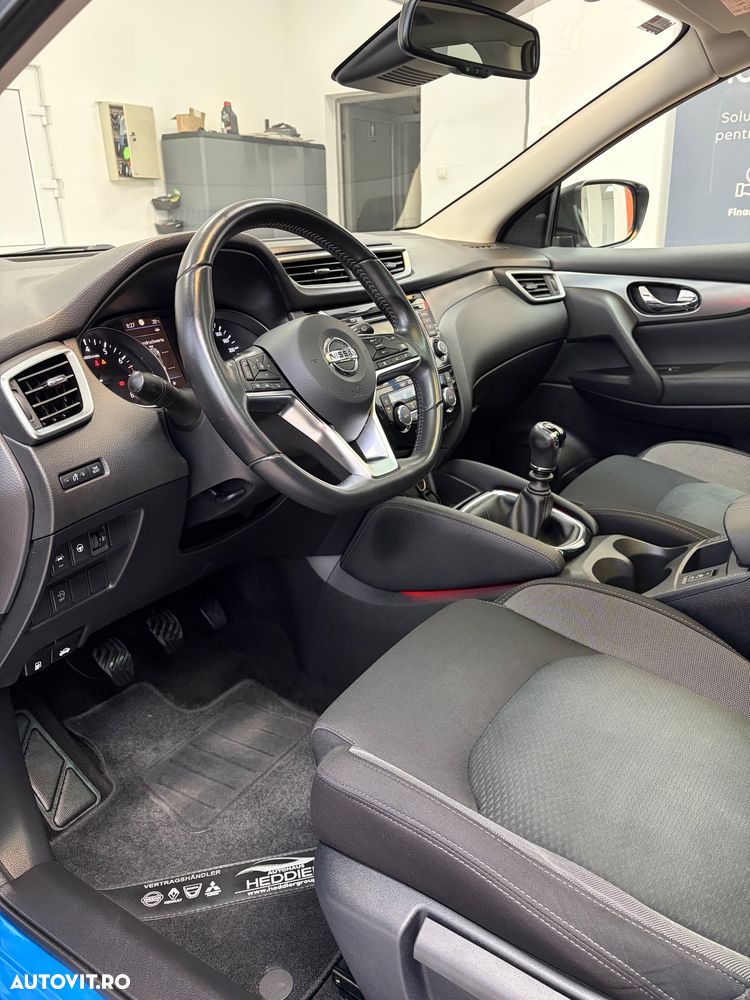 Nissan Qashqai 1.3 DIG-T N-CONNECTA - 10