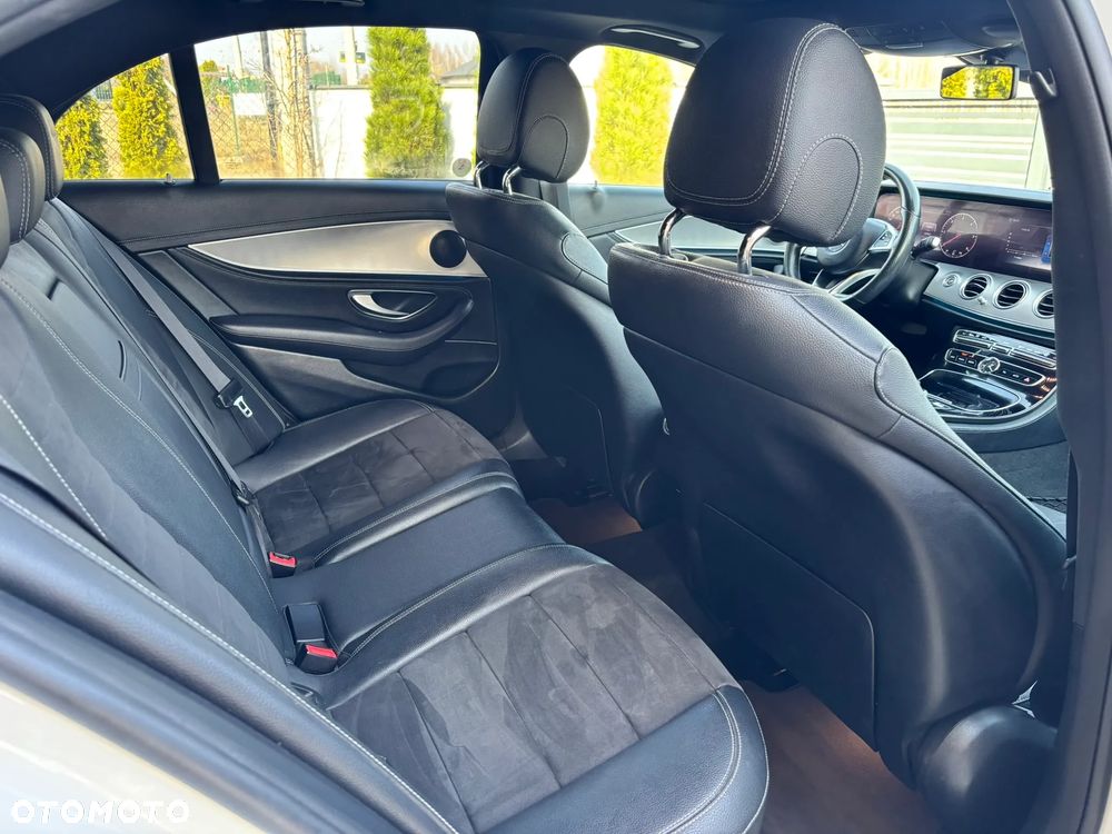 Mercedes-Benz Klasa E 220 d 9G-TRONIC AMG Line - 10