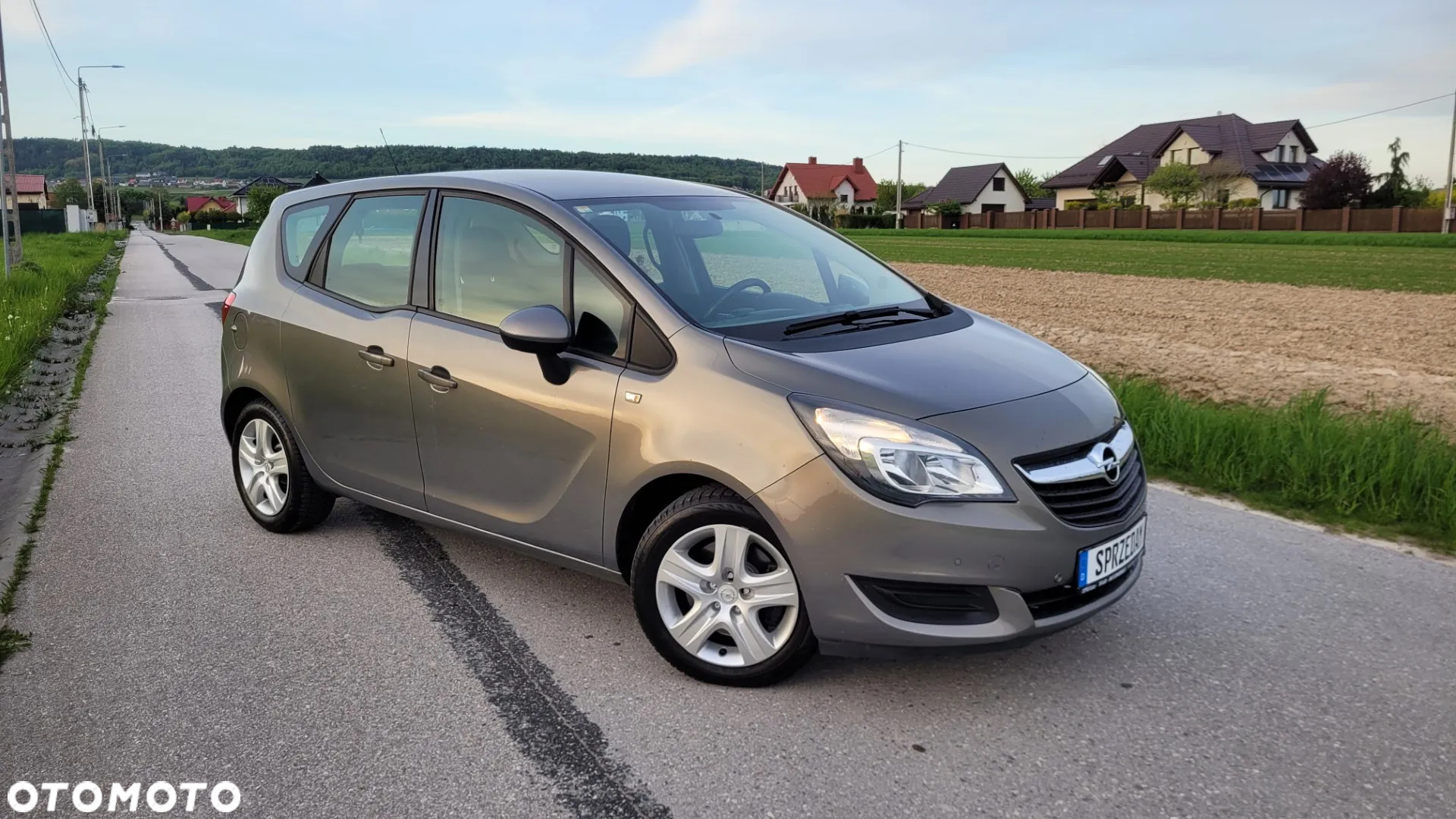 Opel Meriva 1.4 Design Edition - 2