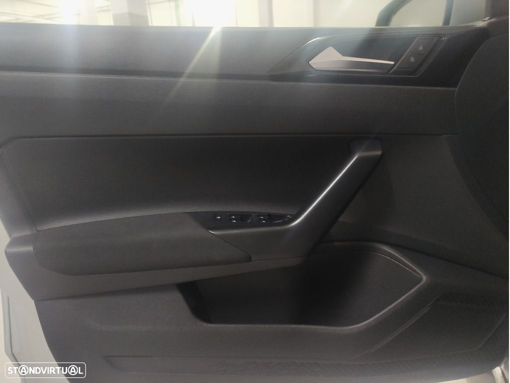 VW Polo 1.0 TSI Urban - 6