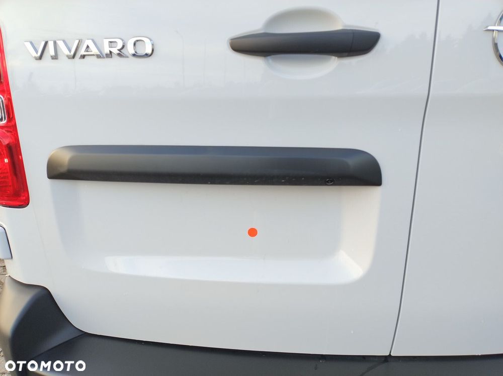 Opel Vivaro Vivaro Furgon XL Diesel 2.2 150 KM Automat - 7