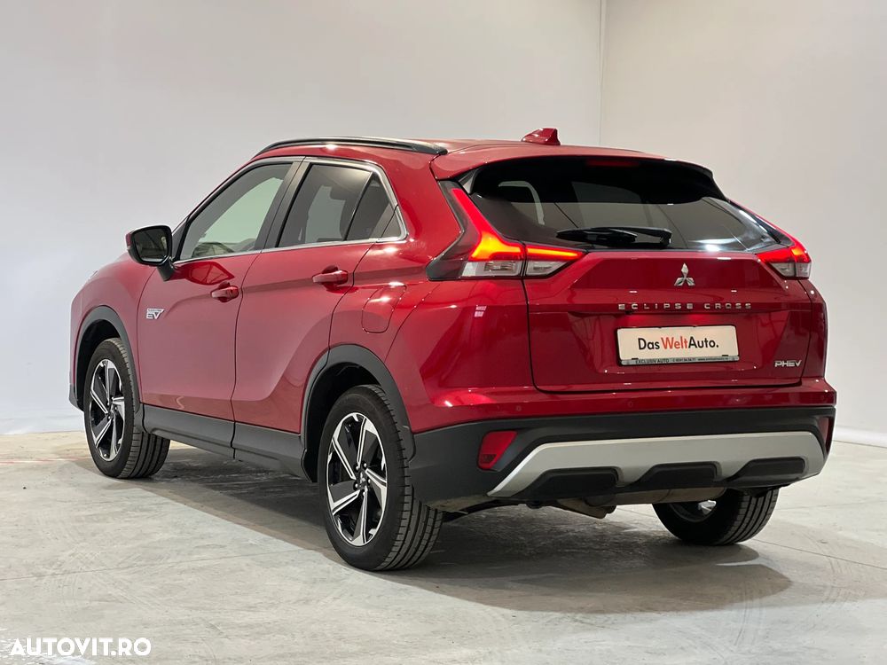 Mitsubishi Eclipse-Cross - 31