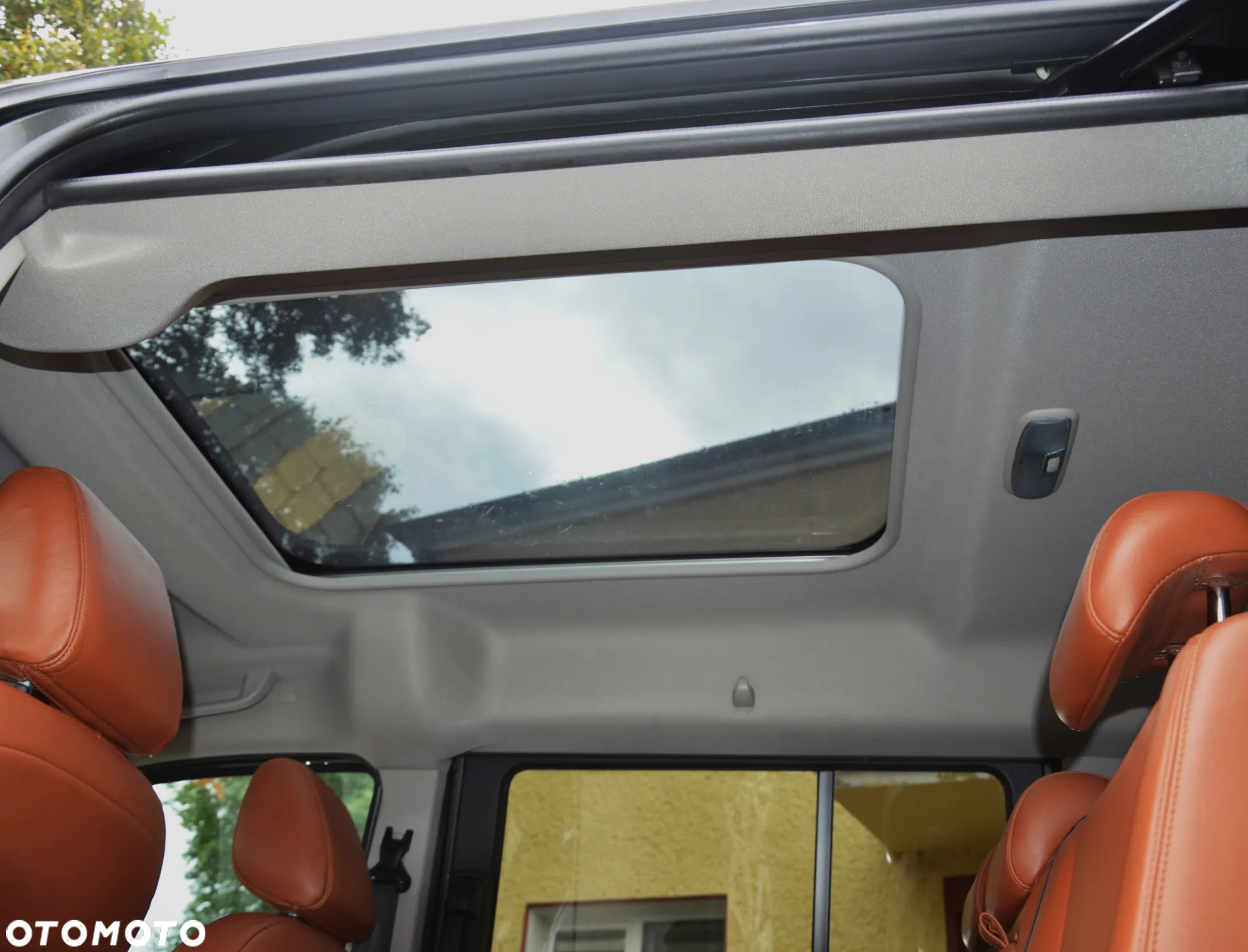 Ford Tourneo Connect - 35