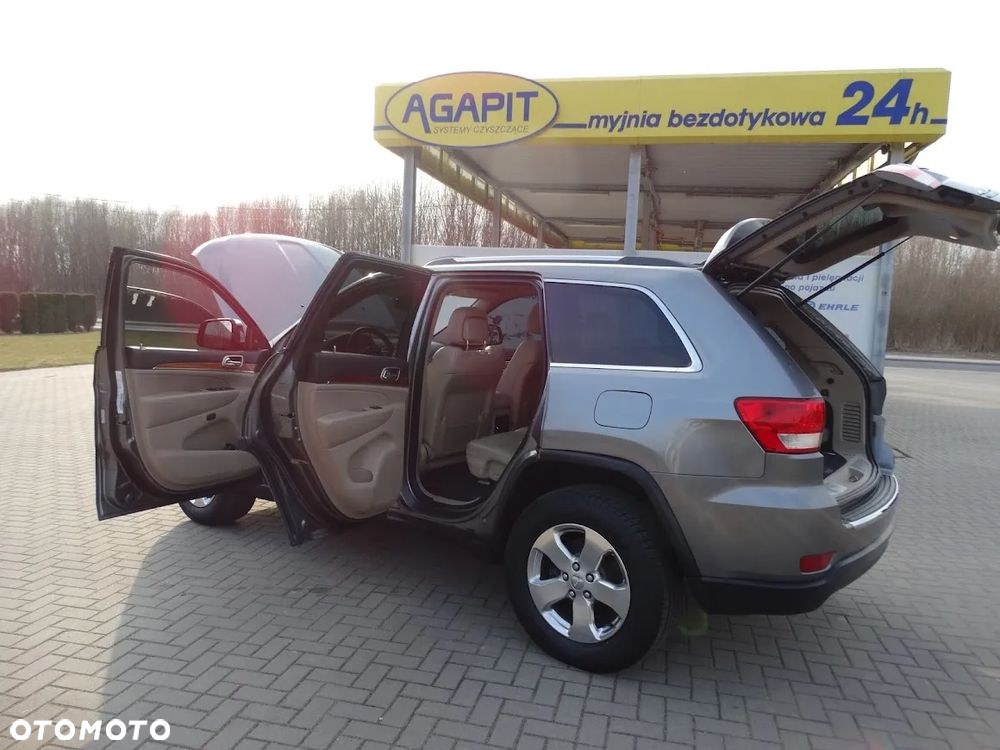 Jeep Grand Cherokee - 18