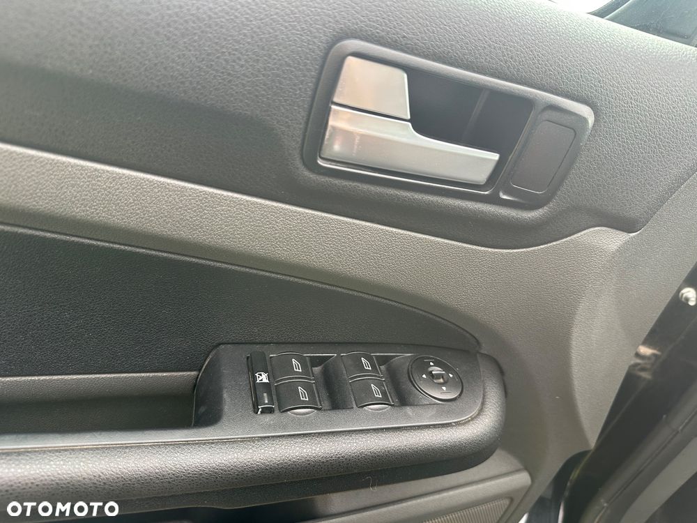 Ford Focus - 9