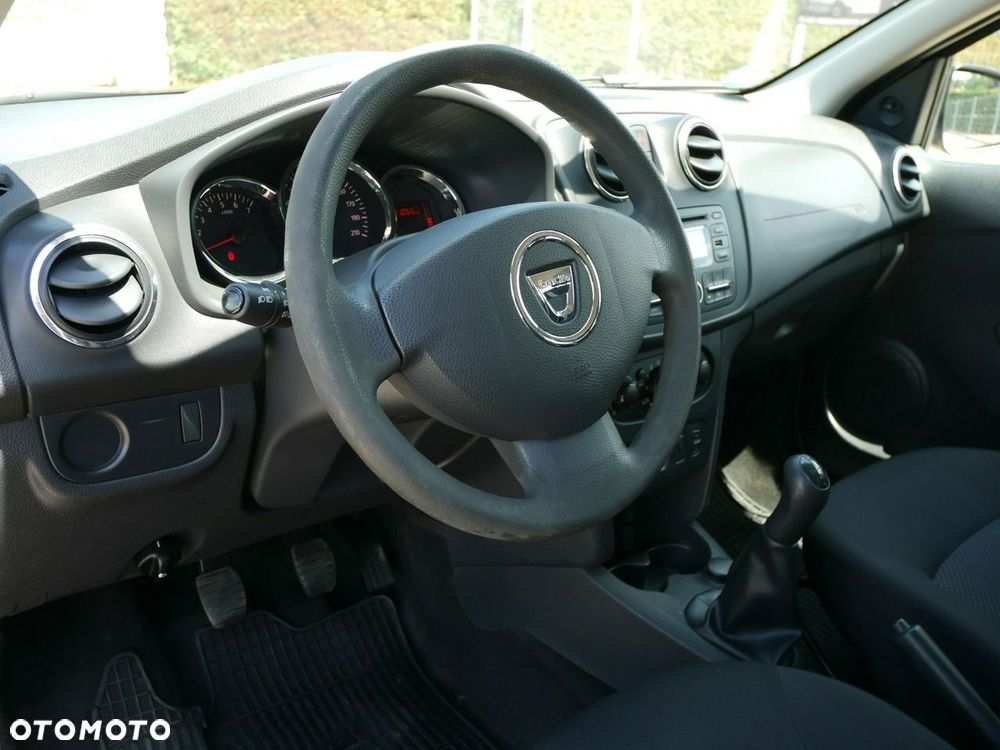 Dacia Logan 1.2 16V Access - 5