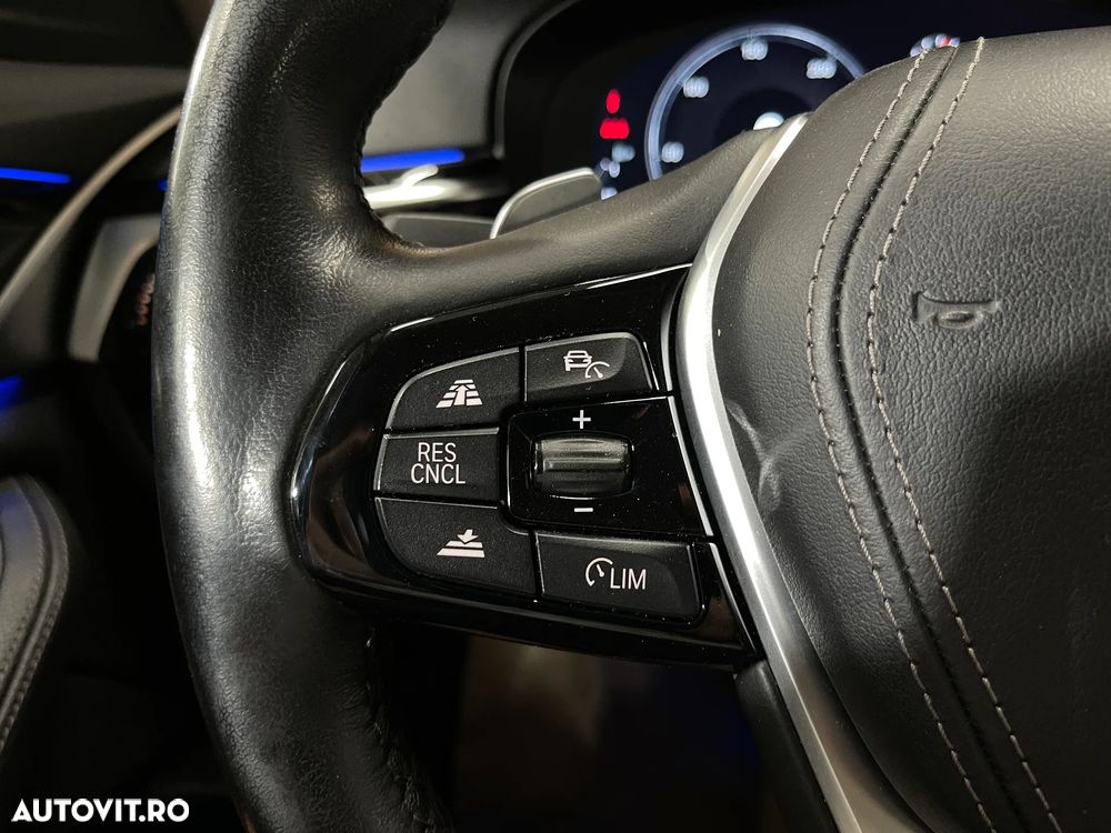 BMW Seria 5 - 29