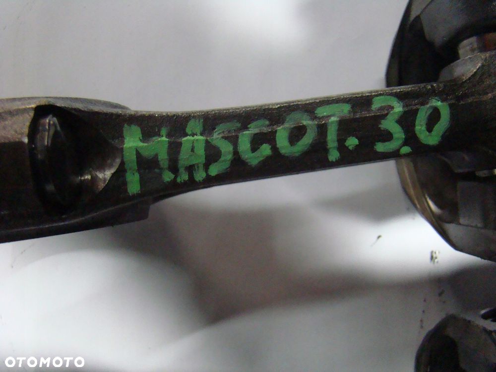 tłok korbowód master mascott movano 3.0 dci zd3 - 3