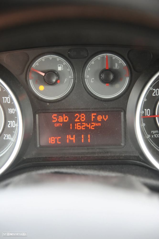 Fiat Punto 1.3 M-Jet Easy S&S - 11