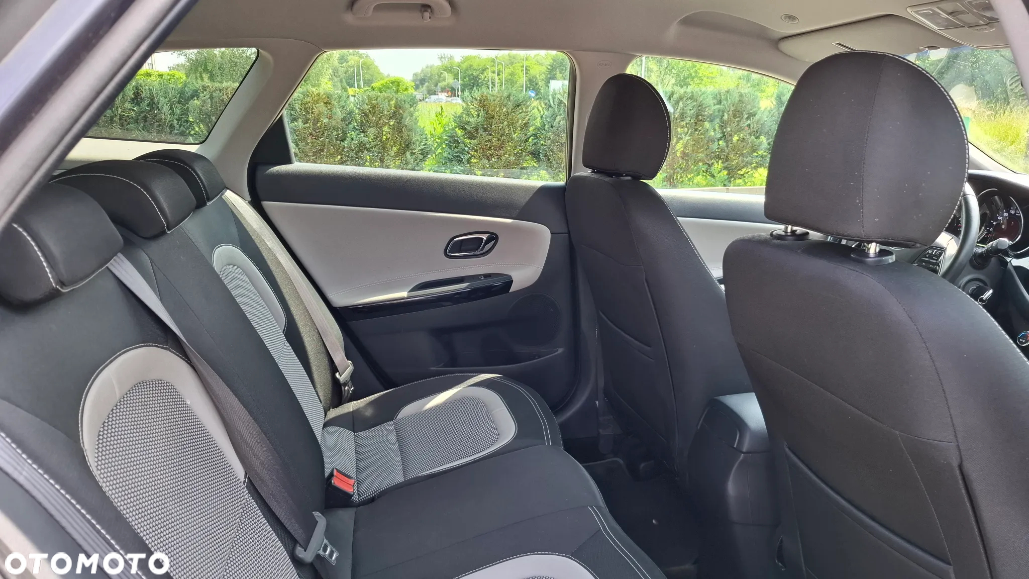 Kia Ceed - 23