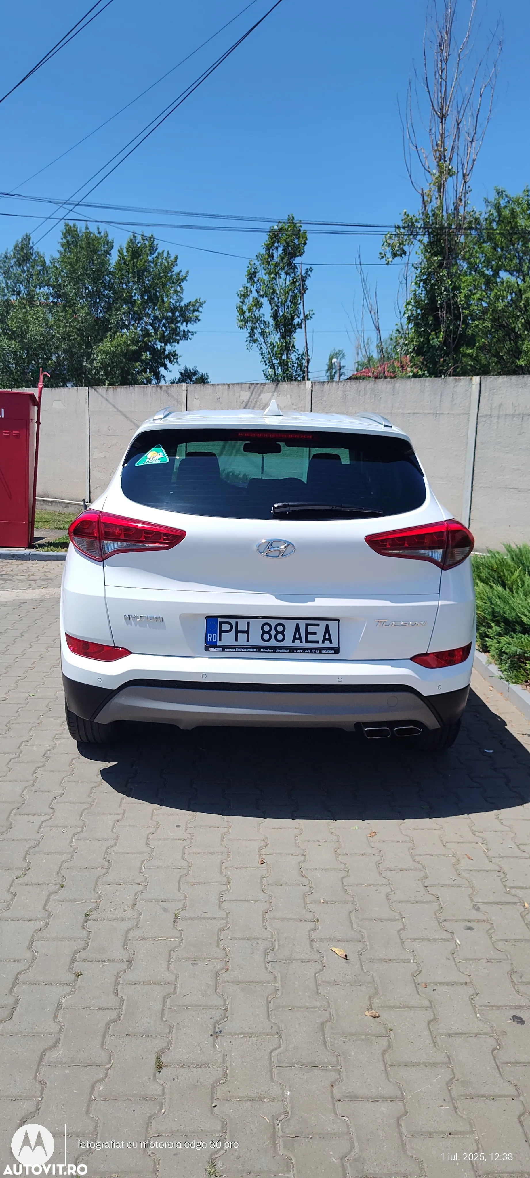 Hyundai Tucson 2.0 CRDI 4WD Automatik Style - 3