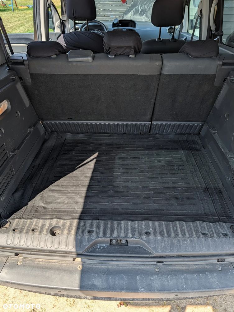 Renault Kangoo 1.6 16V 105 Expression - 15
