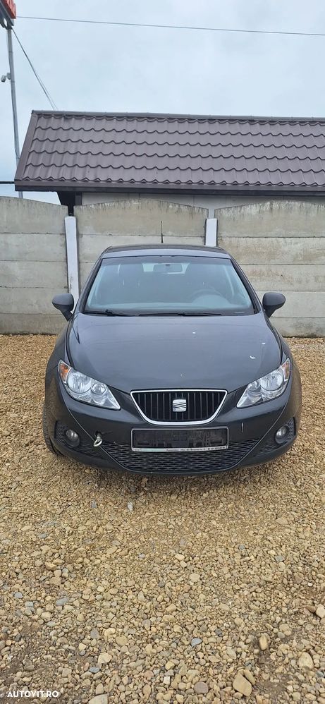 Dezmembrez piese Seat Ibiza an 2011 - 9