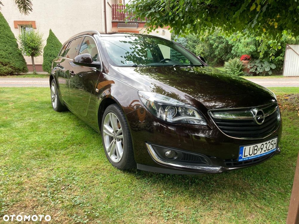 Opel Insignia - 1