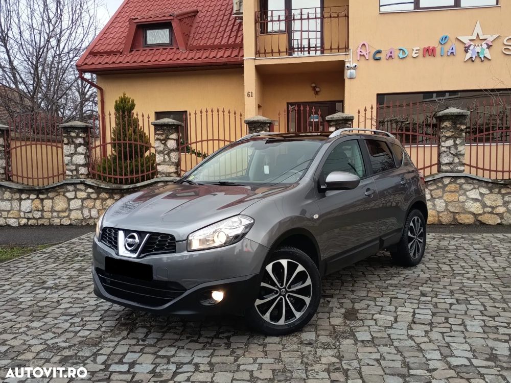 Nissan Qashqai - 1