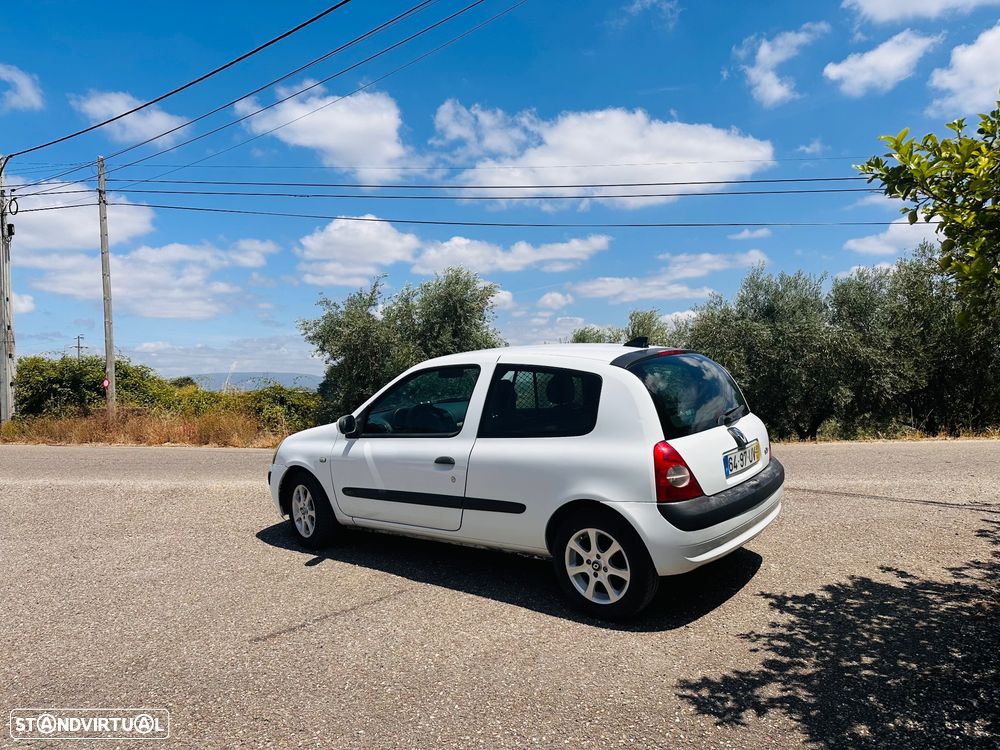 Renault Clio 1.5 dCi Confort Authentique - 3