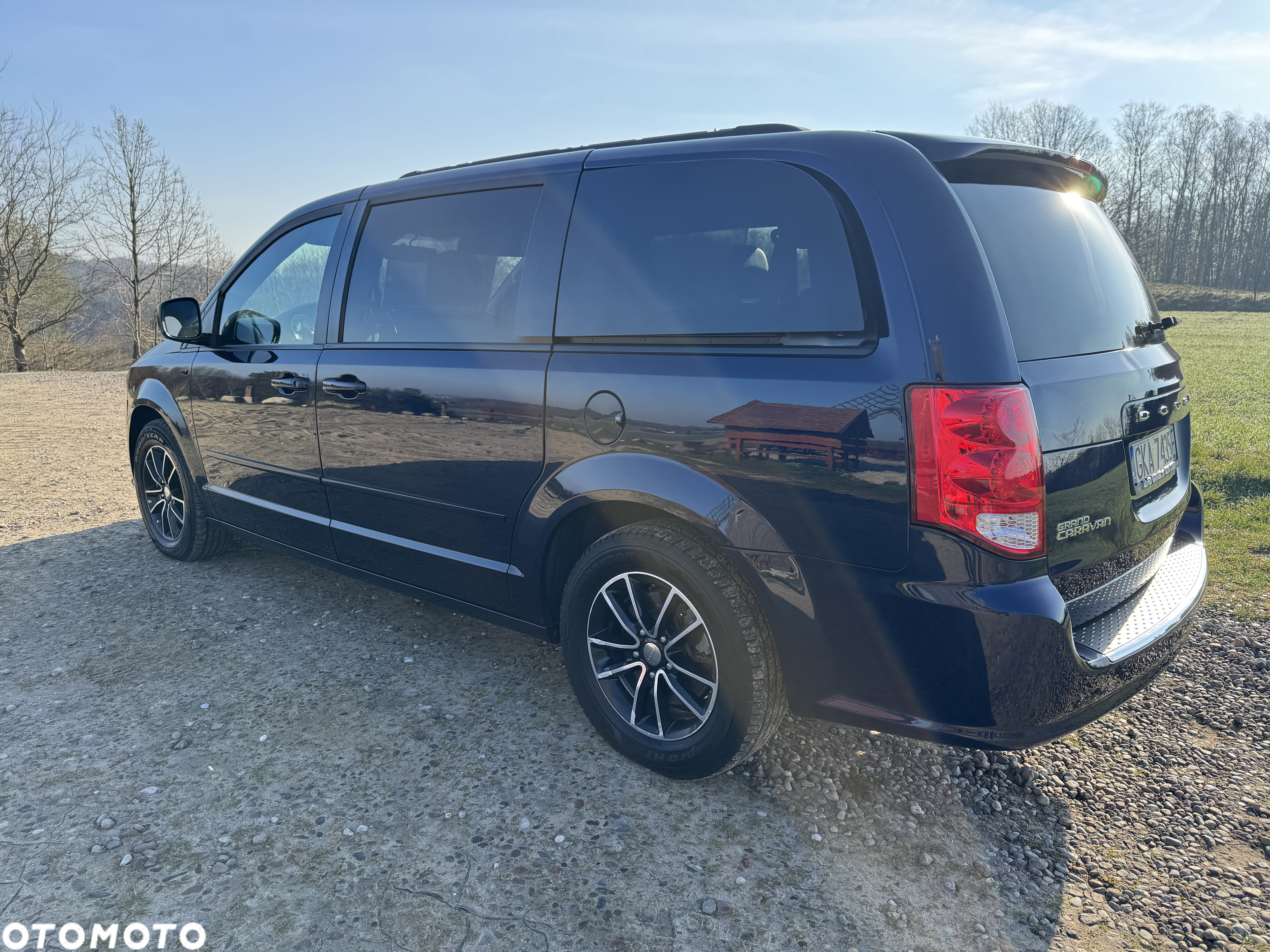 Dodge Grand Caravan 3.6 R/T - 11