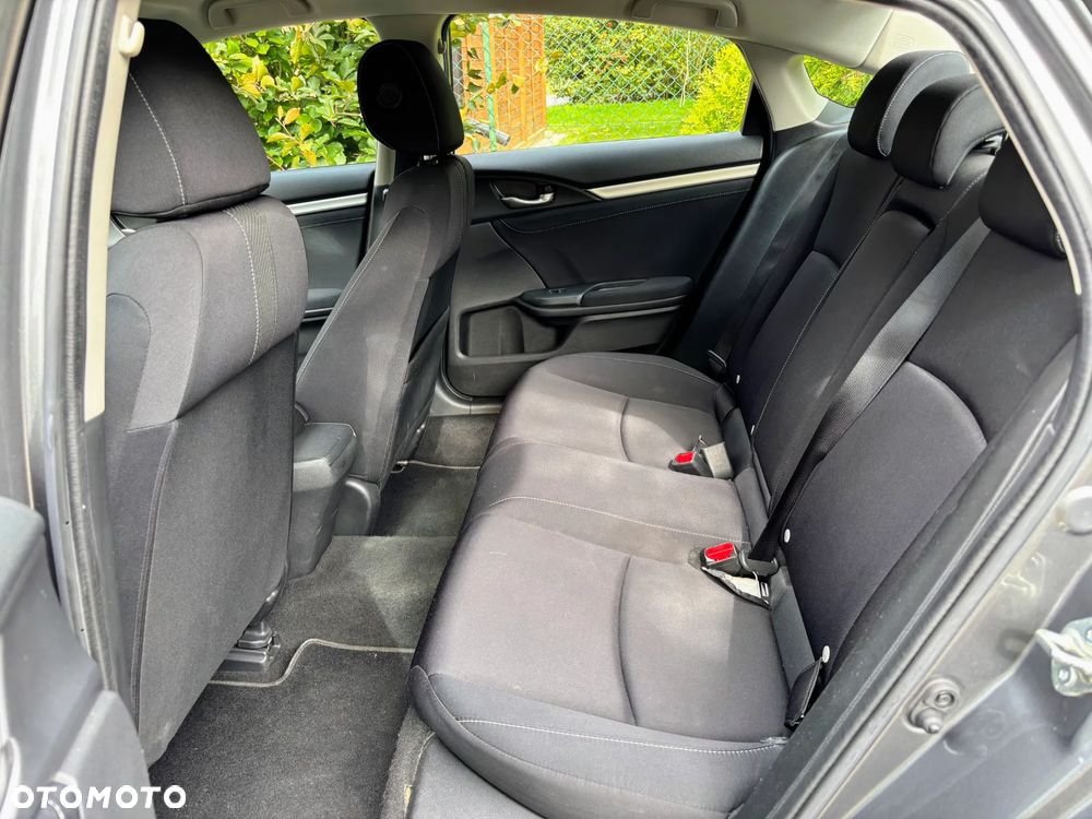 Honda Civic 1.5 T Elegance - 11