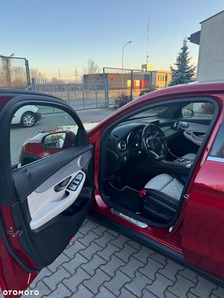 Mercedes-Benz GLC - 16