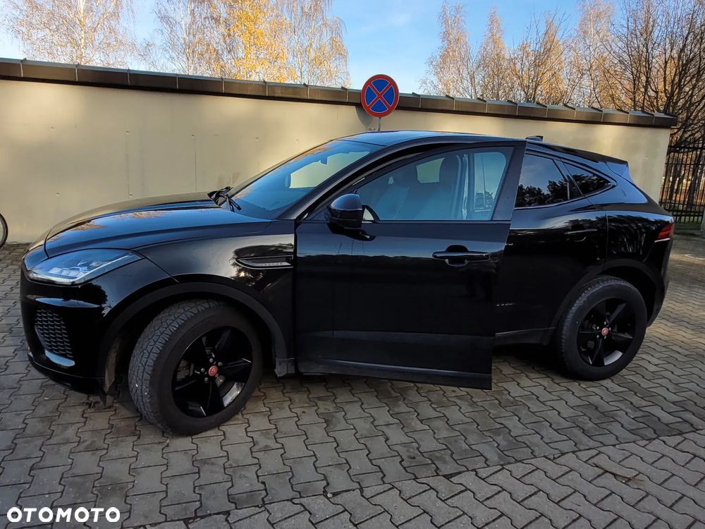 Jaguar E-Pace 2.0 i4P AWD R-Dynamic - 8