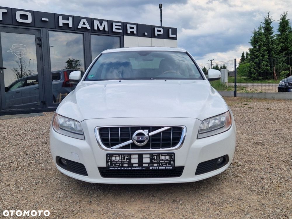 Volvo V70 1.6D DRIVe Momentum - 32