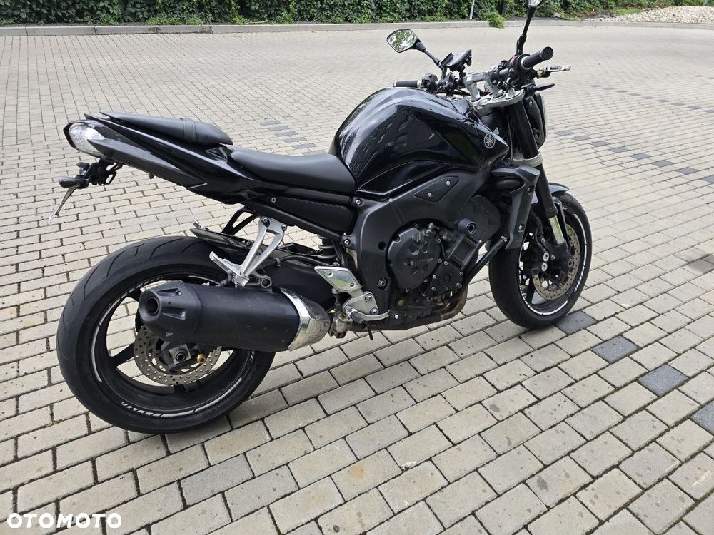 Yamaha FZ - 7