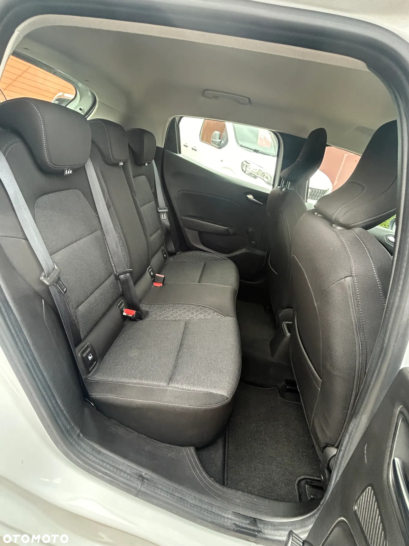 Renault Clio TCe 90 ESPIRIT ALPINE - 13