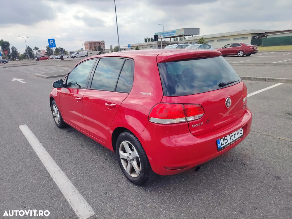 Volkswagen Golf - 3