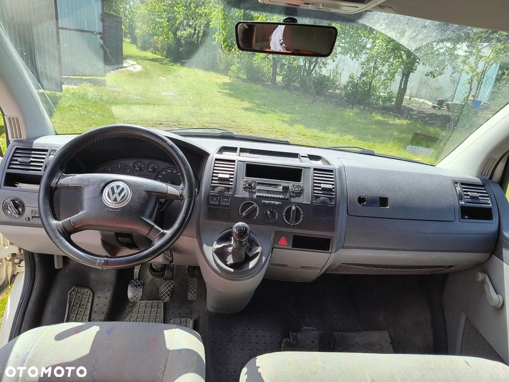 Volkswagen Transporter - 13