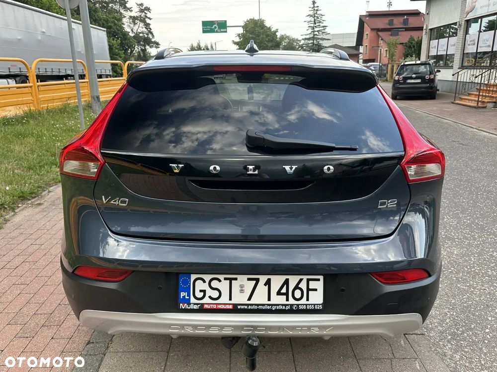 Volvo V40 Cross Country D2 Drive-E Ocean Race - 6