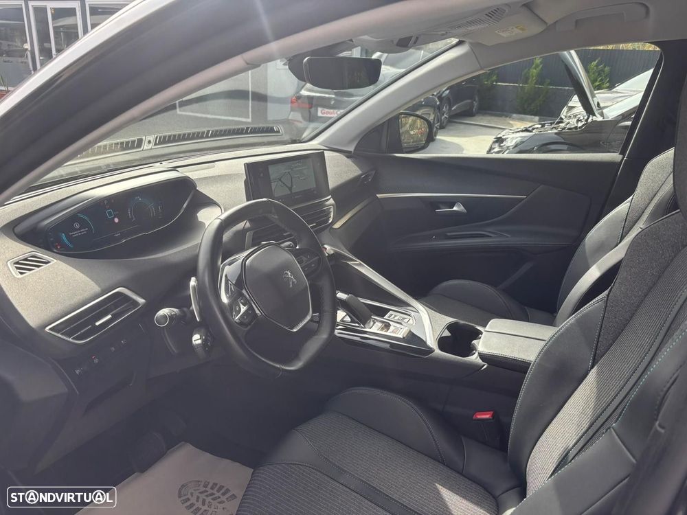 Peugeot 3008 1.6 Hybrid Allure Pack e-EAT8 - 20