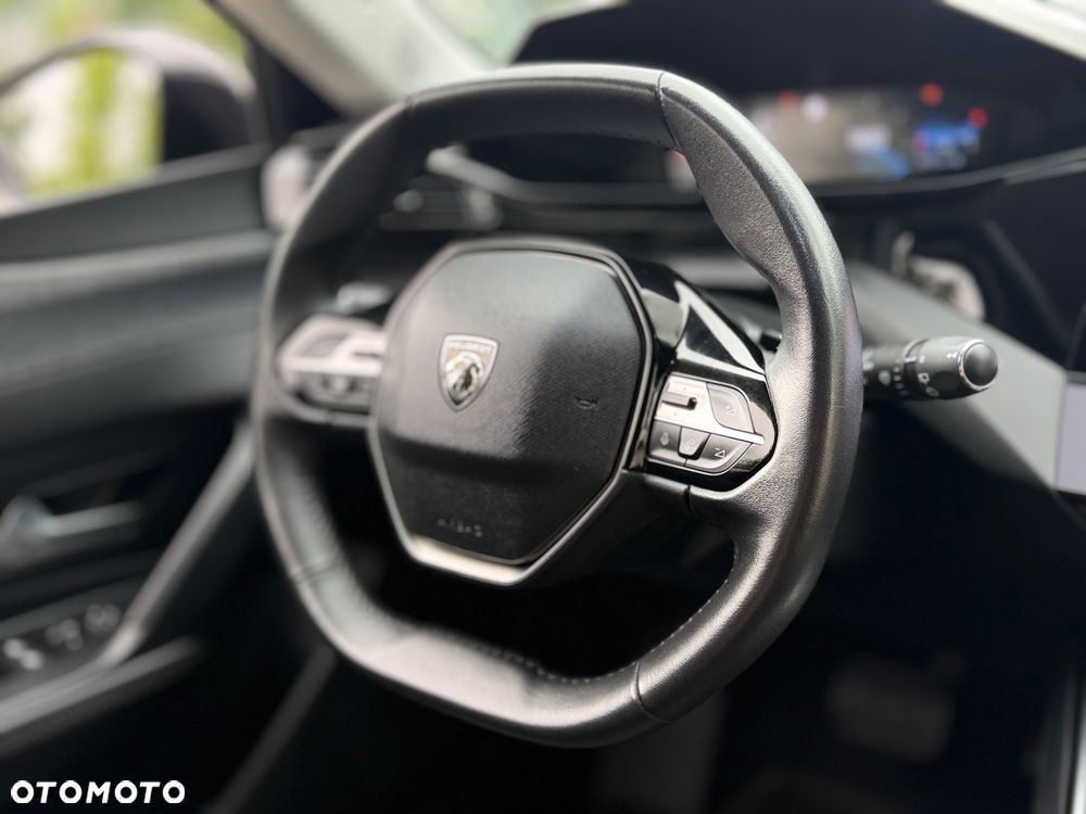Peugeot 308 BlueHDi 130 EAT8 Allure - 13